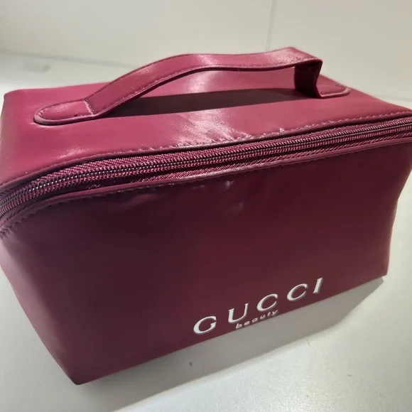 Gucci Beauty Burgundy Cosmetic Bag - Picture 3 of 8